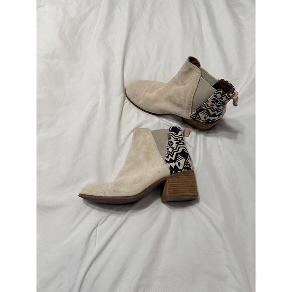 TOMS Aztec Women's Cream Booties - Size 9.5 NWOT - Picture 3 of 8
